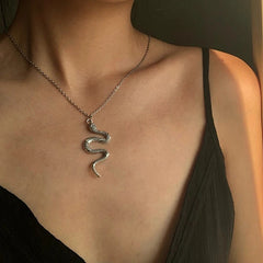 Snake Necklace New Animal Snake Dangle Women Pendant Necklace Minimalist