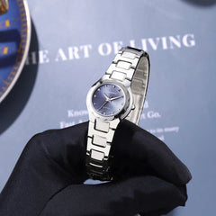 Women's Watch round dial tungsten steel Bracelet Quartz Fashion and Simple Chain Women's wristwatch Compact and exquisite