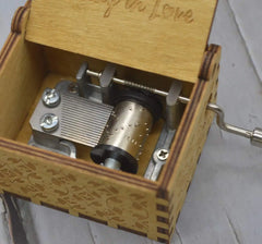 Girlfriend Can't Help Falling in Love Wooden Valentines Day Gift Hand-Cranked Vintage Music Box Engraving