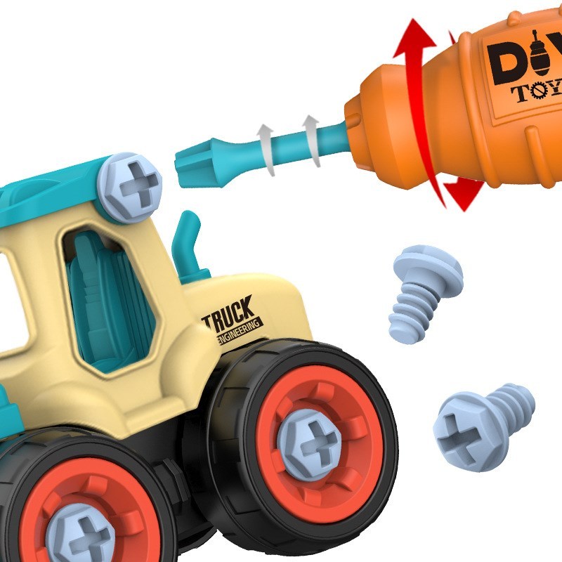 Detachable toy car