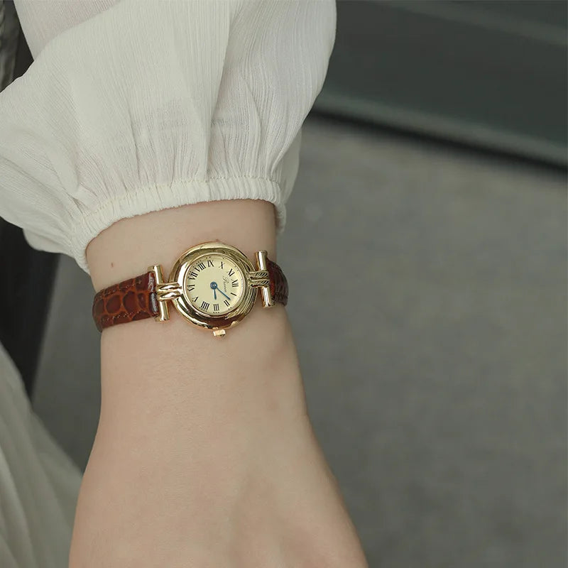 Women Watches Luxury New Fashion Gold Watch Hot-Selling Leather Female Watch Vintage Watch Lady Dress Watches