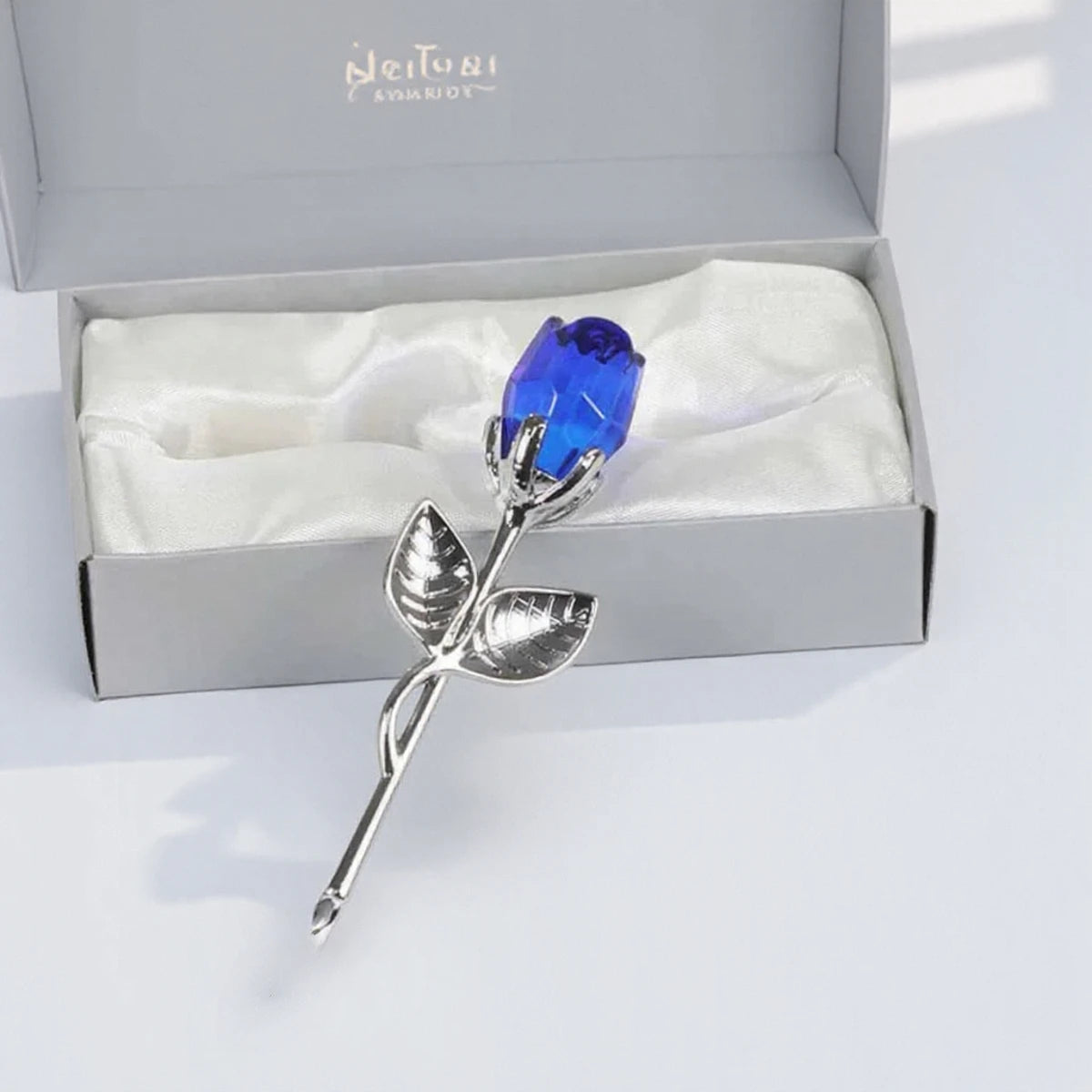 Crystal Metal Roses Gift for Girlfriend Wedding Home Decor Mini Model Ornament Valentine Day Promotion