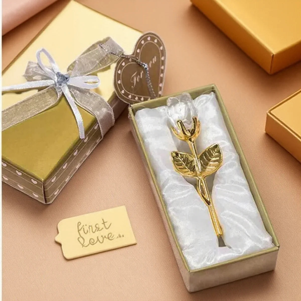 Crystal Metal Roses Gift for Girlfriend Wedding Home Decor Mini Model Ornament Valentine Day Promotion