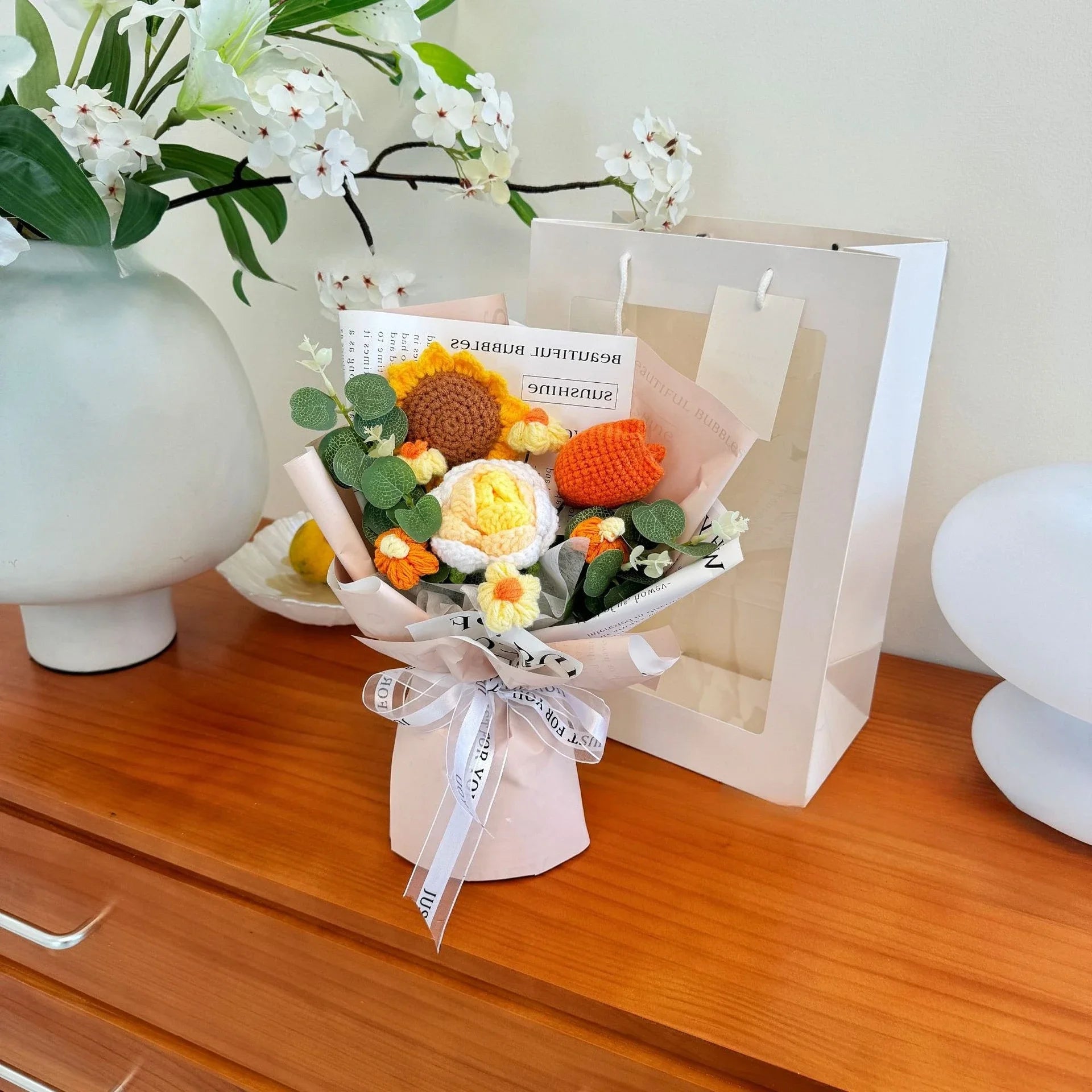 Simulation Knitting Wool Flower Rose Bouquet Tulips for Girlfriend Girlfriend Mom Birthday Gift Bouquet of Roses Flowers