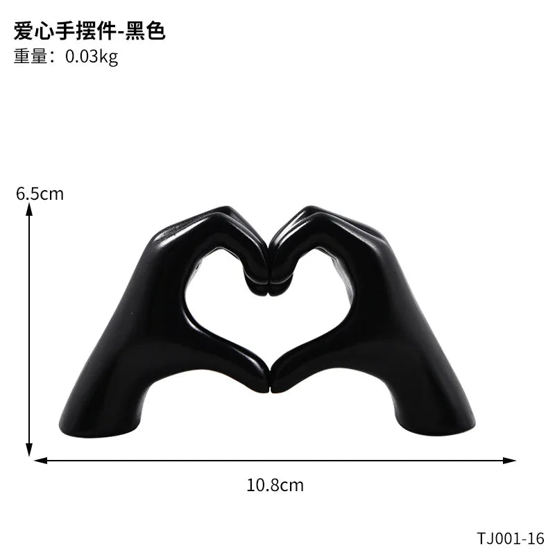 European style minimalist home decor gifts, bedroom desktop decoration, heart gesture ornaments