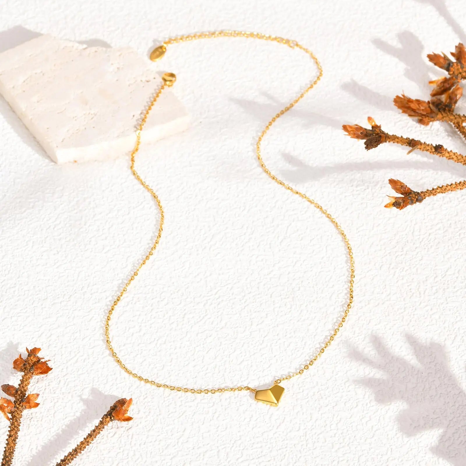 Vnox Dainty Heart Necklaces Gift to Girlfriend Wife Her, Womens Valentines Day Gift, Gold Plated Folded Heart Choker Collars