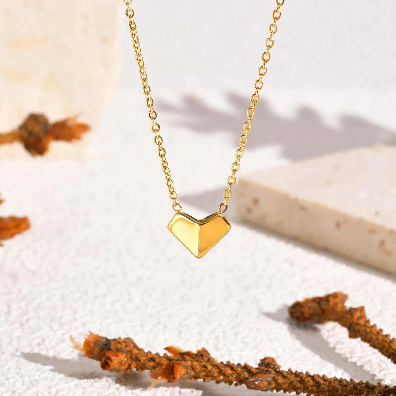Vnox Dainty Heart Necklaces Gift to Girlfriend Wife Her, Womens Valentines Day Gift, Gold Plated Folded Heart Choker Collars