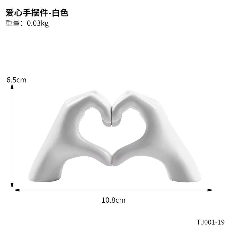 European style minimalist home decor gifts, bedroom desktop decoration, heart gesture ornaments